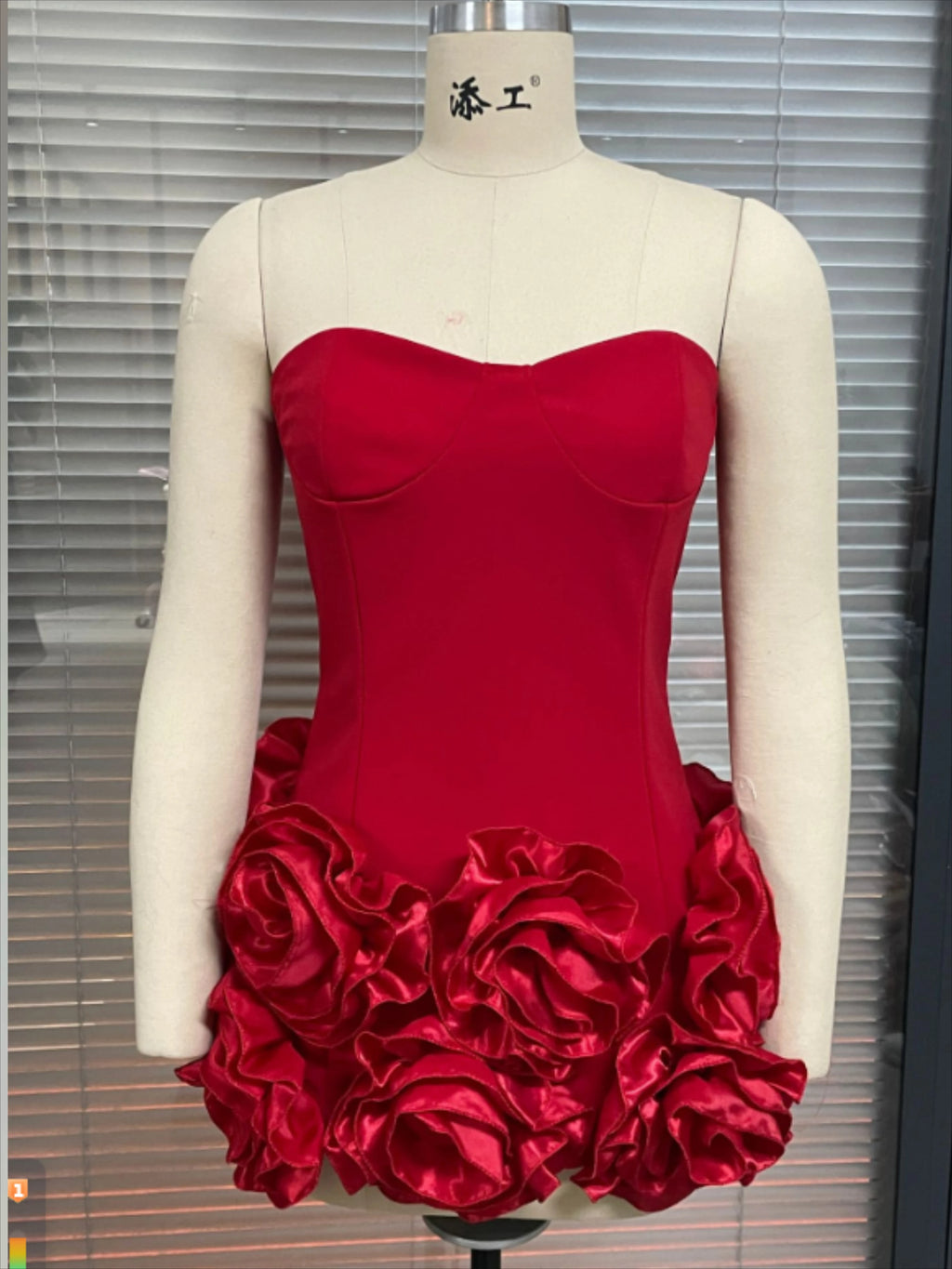 Women Sexy Strapless Backless Flower Embellished Mini Bandage Dress Bodycon Party Cocktail Evening Party Club Dresses